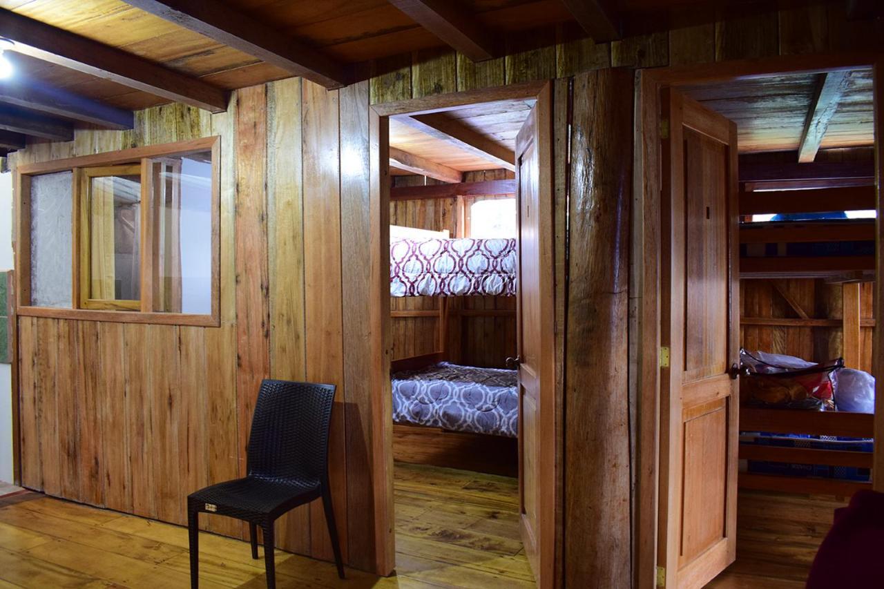 Hostal Los Farolitos Миндо Экстерьер фото