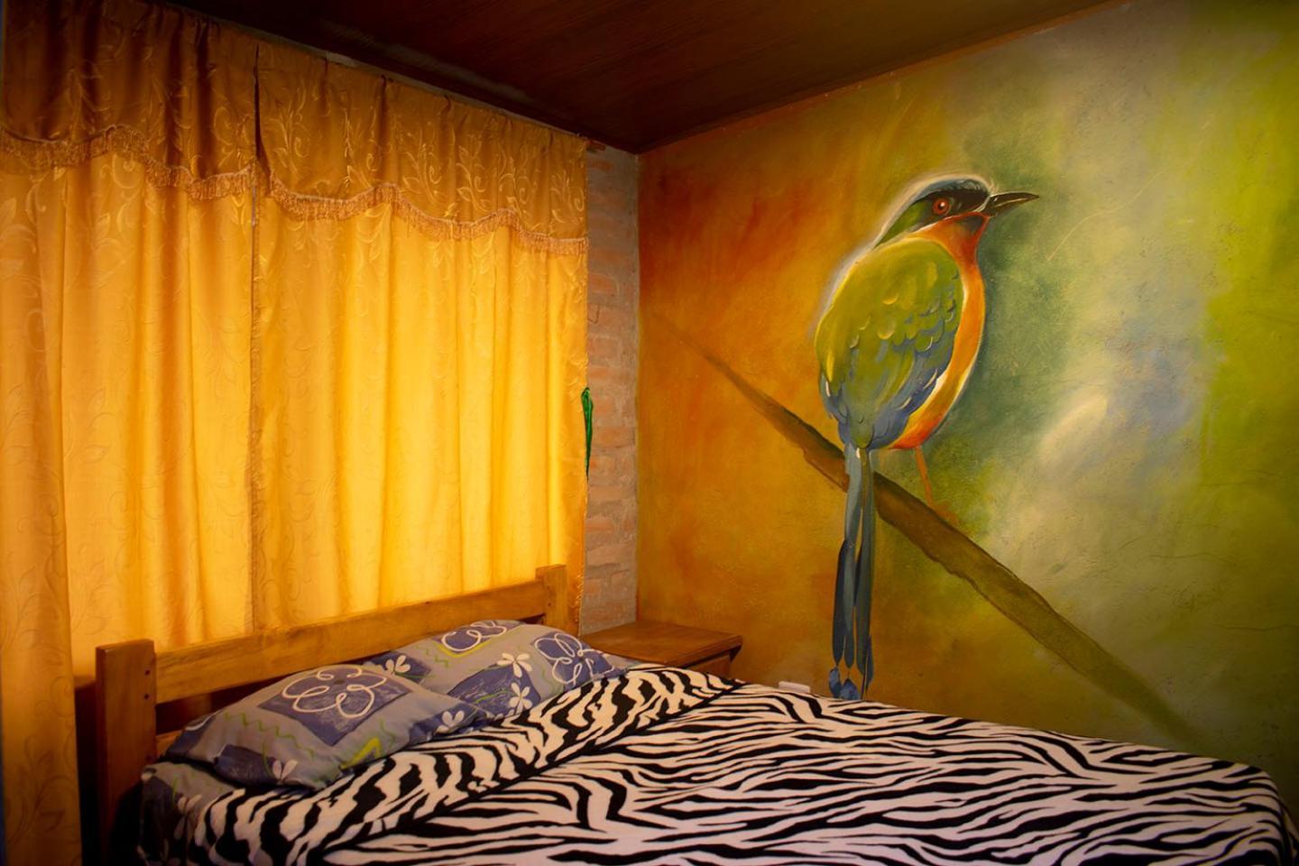 Hostal Los Farolitos Миндо Экстерьер фото